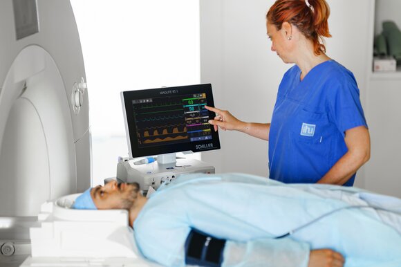 Patient monitoring in an MRI environment | © SCHILLER